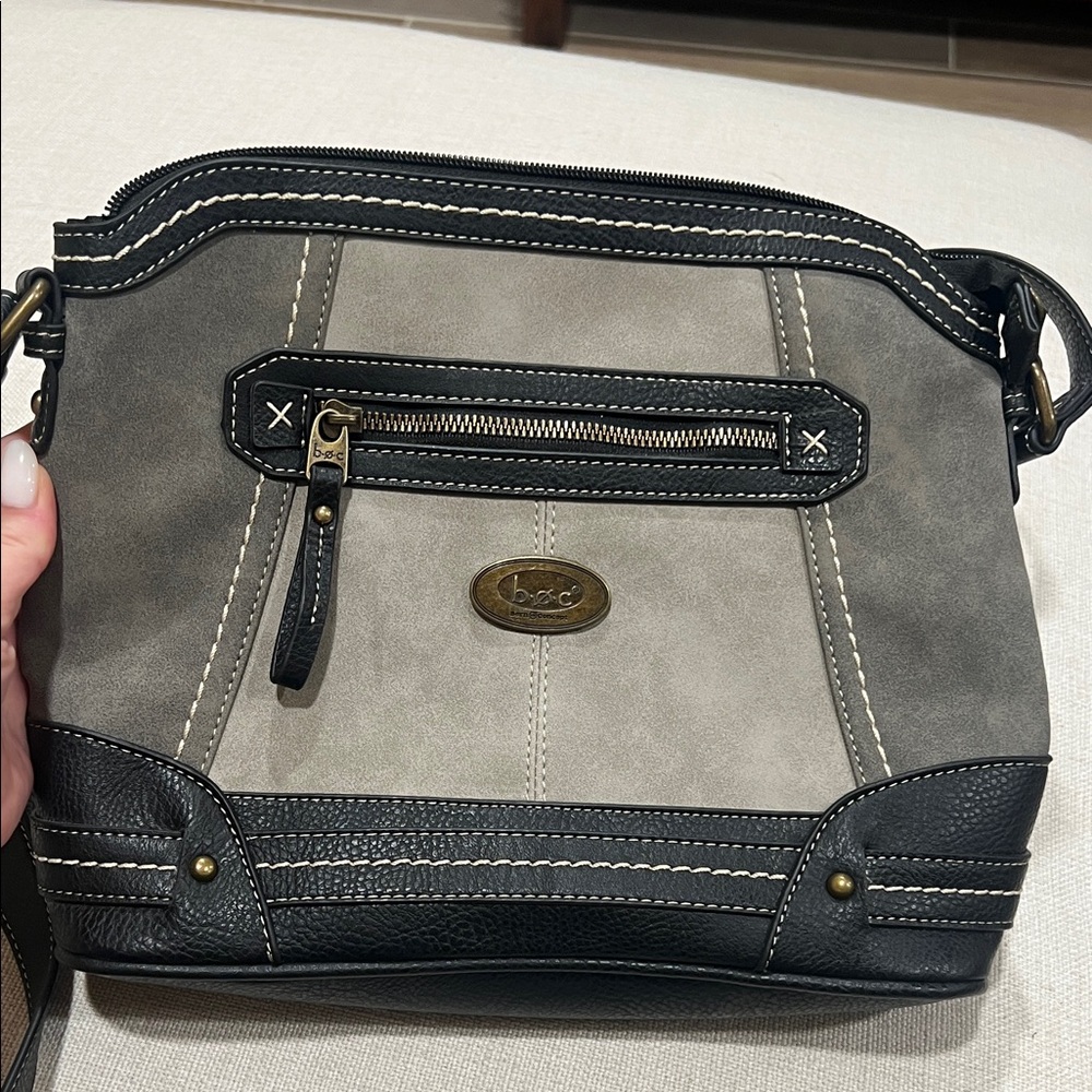 Women’s Black and Gray Crossbody Bag